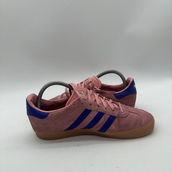Mens Size 7 GS Adidas Gazelle J Semi Pink Spark Lucid Blue Casual Shoes IG9153 - Picture 6 of 10
